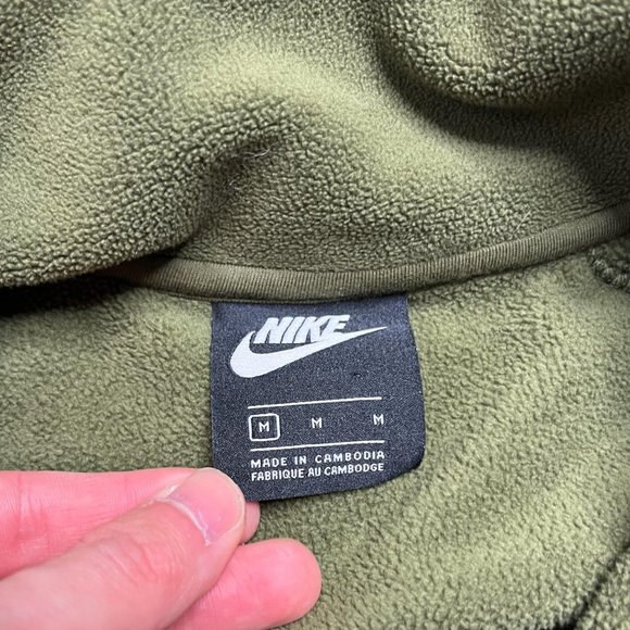 NIKE fleece quarter zip sweater with large front pouch - Picture 3 of 3